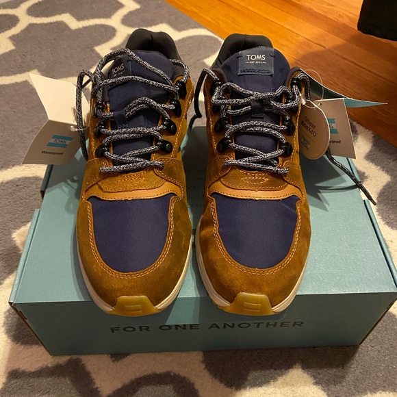 Brand New with tags guys TOM shoes - Picture 2 of 6